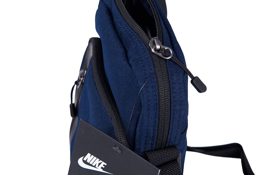 Nike Sáček Core Small Items 3.0 BA5268 451