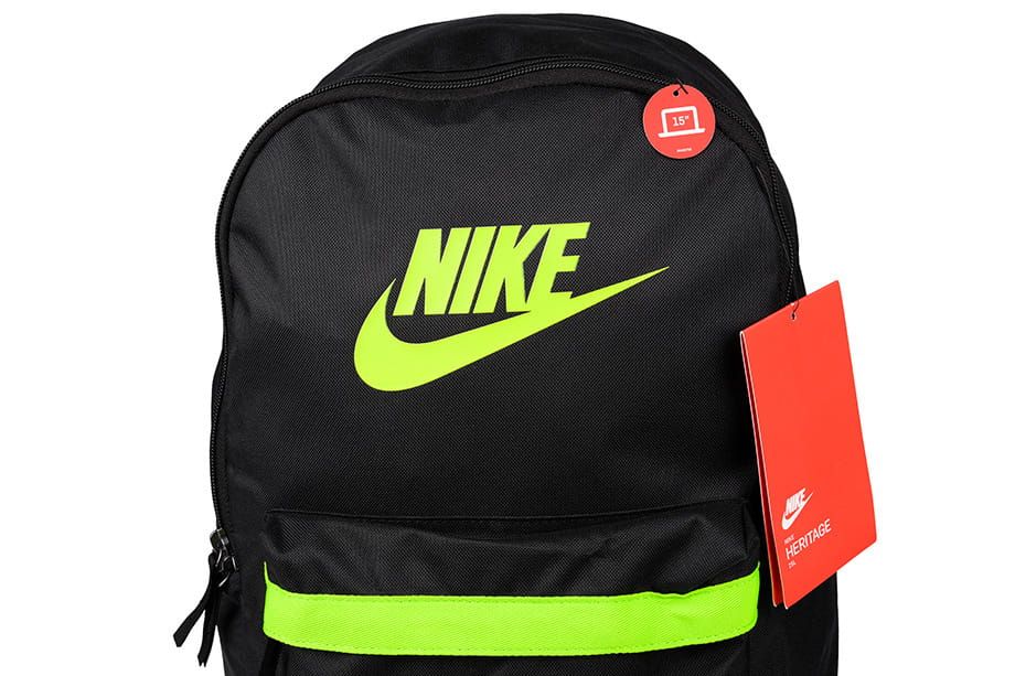 Nike Městský škola Batoh Heritage BKPK 2.0 BA5879 010