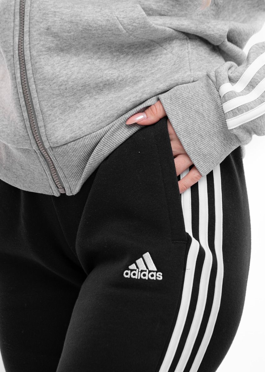 adidas Dámská tepláková souprava Essentials 3-Stripes Full-Zip Fleece IM0236/HZ5753 adidas Dámská tepláková souprava Essentials 3-Stripes Full-Zip Fleece IM0236/HZ5753