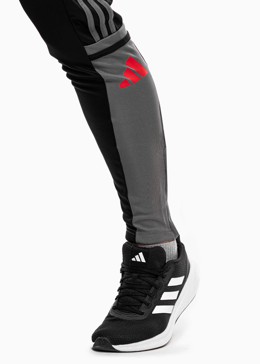 adidas Pánská tepláková souprava Squadra 25 Training JD1630/JD1625 adidas Pánská tepláková souprava Squadra 25 Training JD1630/JD1625