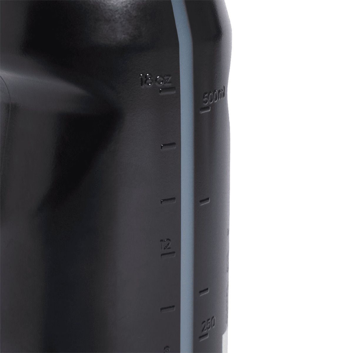 adidas Láhev na vodu Tiro Bottle 0.5L IW4617