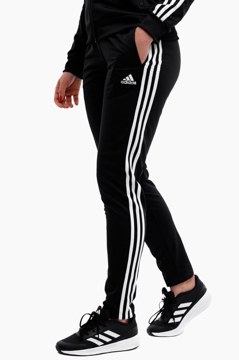 adidas ženské Teplákové soupravy Essentials Tracksuit W 3S TR TS IJ8781