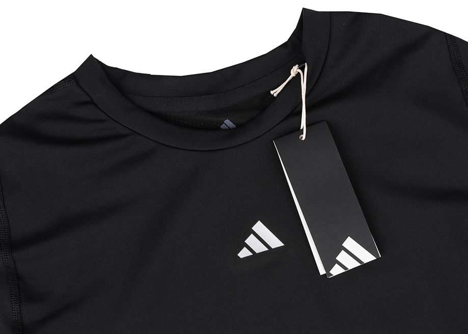 adidas Pánské tričko Techfit Short Sleeve Tee JP4674 adidas Pánské tričko Techfit Short Sleeve Tee JP4674