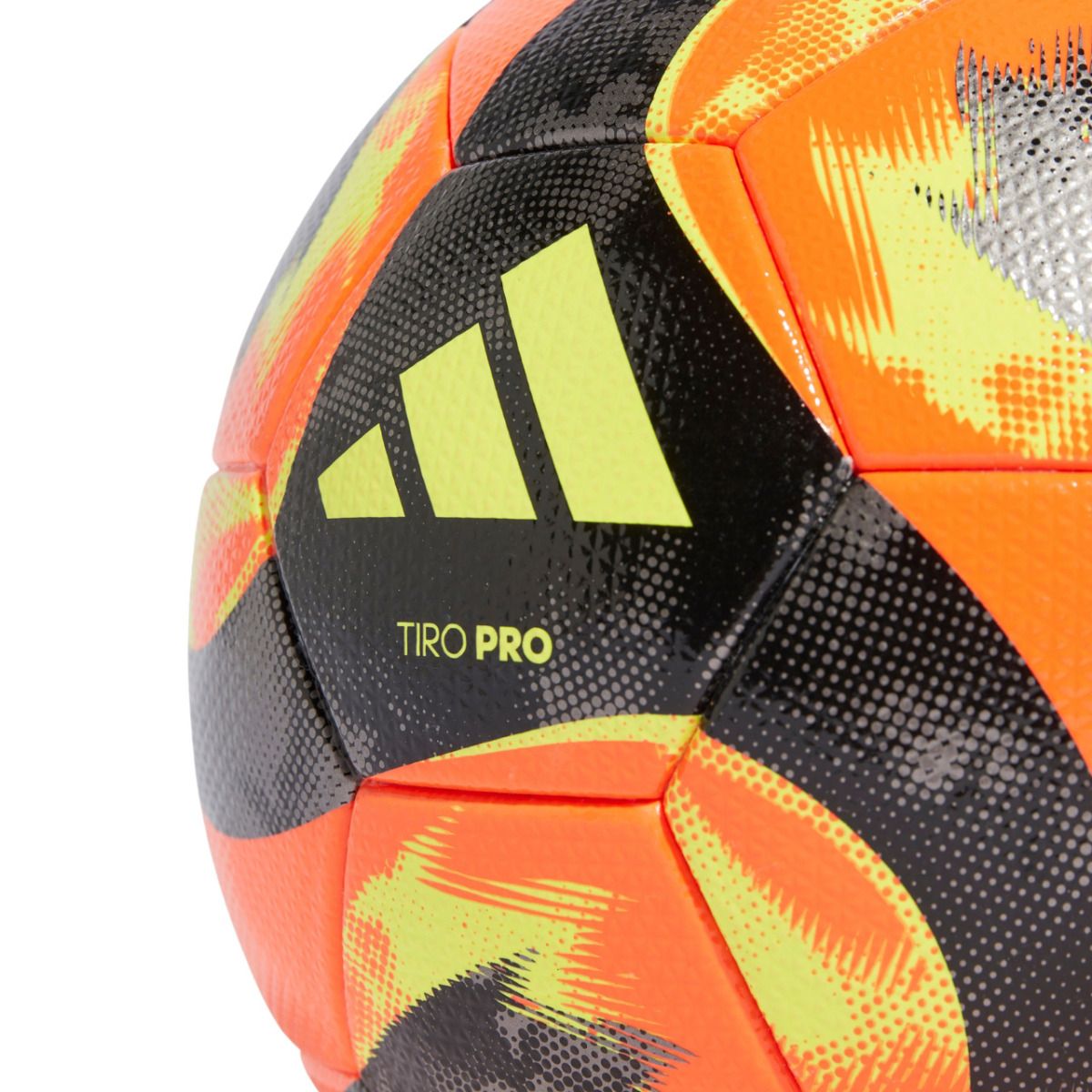 adidas Fotbalový míč Tiro Pro Winter IB2241