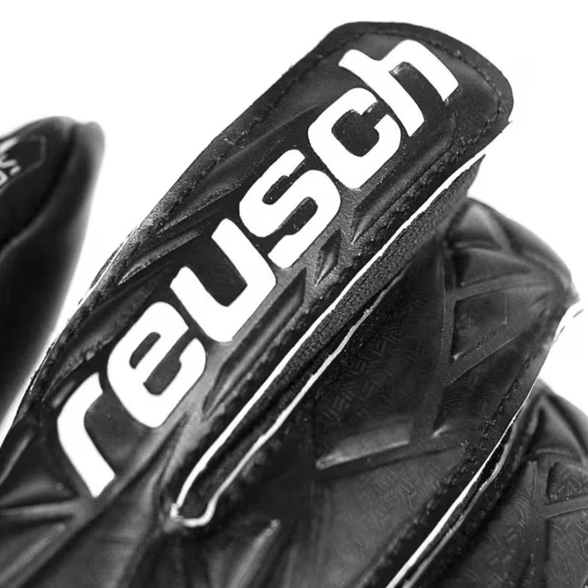 Reusch Brankářské rukavice Attrakt Staster Solid Finger Support Junior 5472511 7700