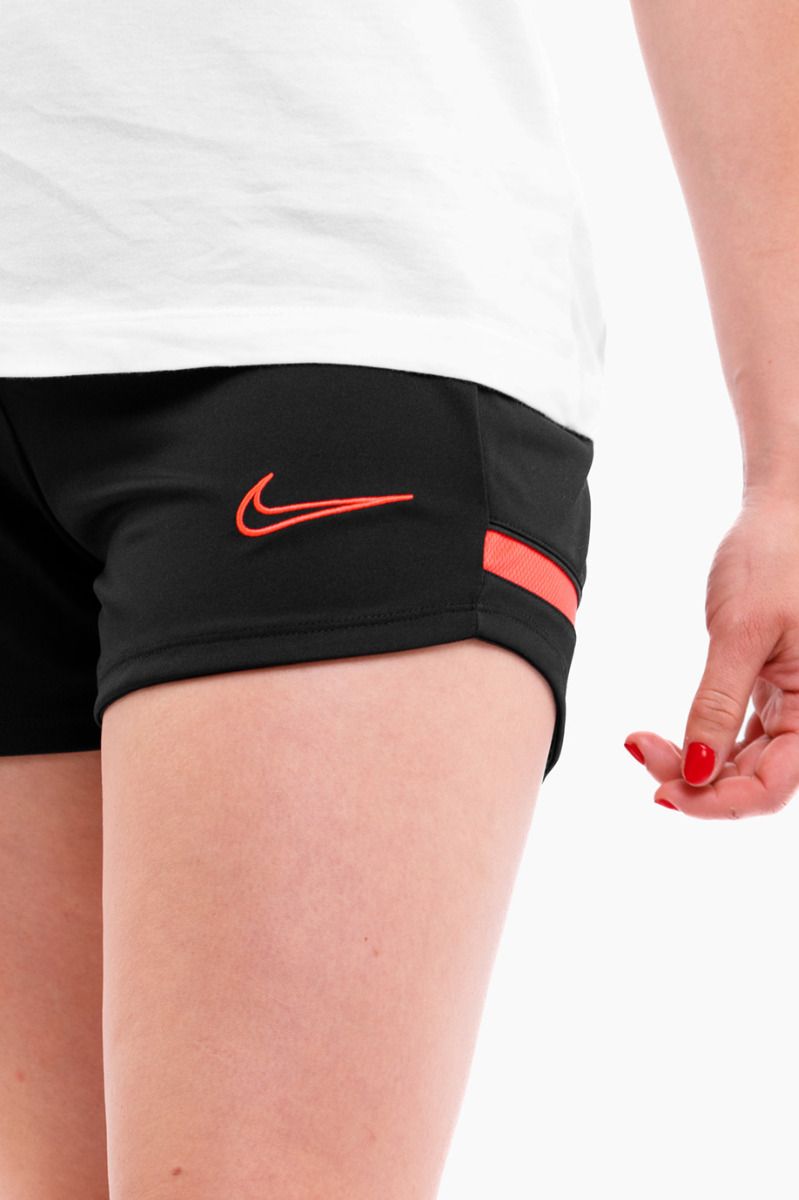 Nike Dámské šortky Dri-FIT Academy CV2649 016 Nike Dámské šortky Dri-FIT Academy CV2649 016