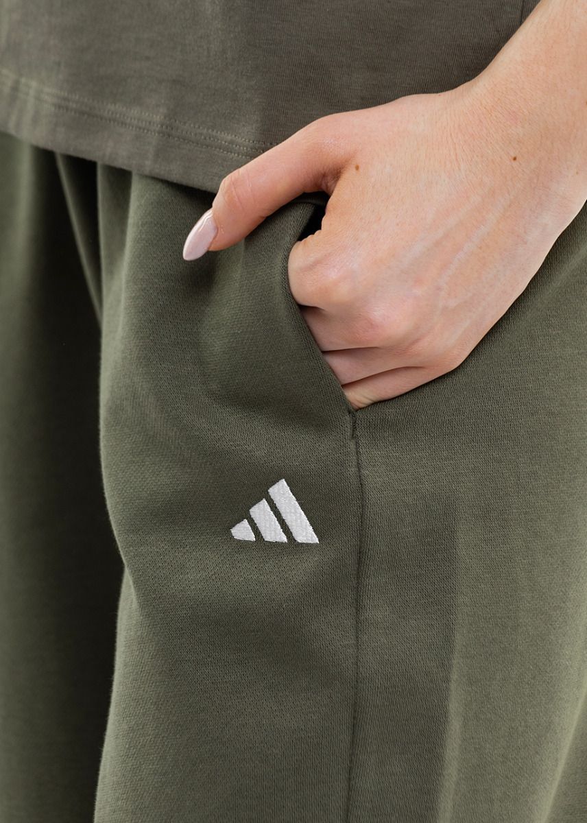 adidas Dámské tepláky Essentials Small Logo Feel Cozy Open-Hem JI6054