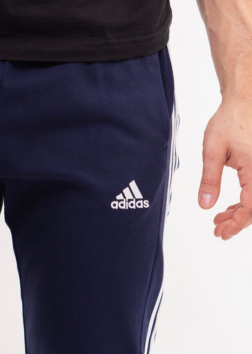 adidas Pánské tepláky Essentials Single Jersey Tapered Open Hem 3-Stripes IC0045