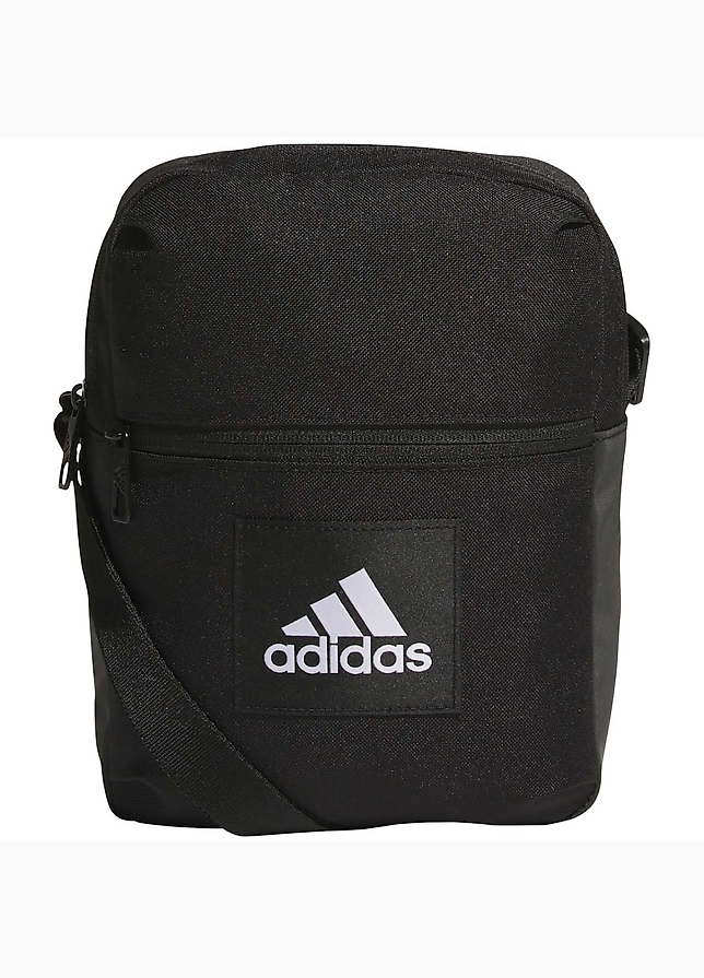 adidas Ledvinka Essentials IT2048 adidas Ledvinka Essentials IT2048